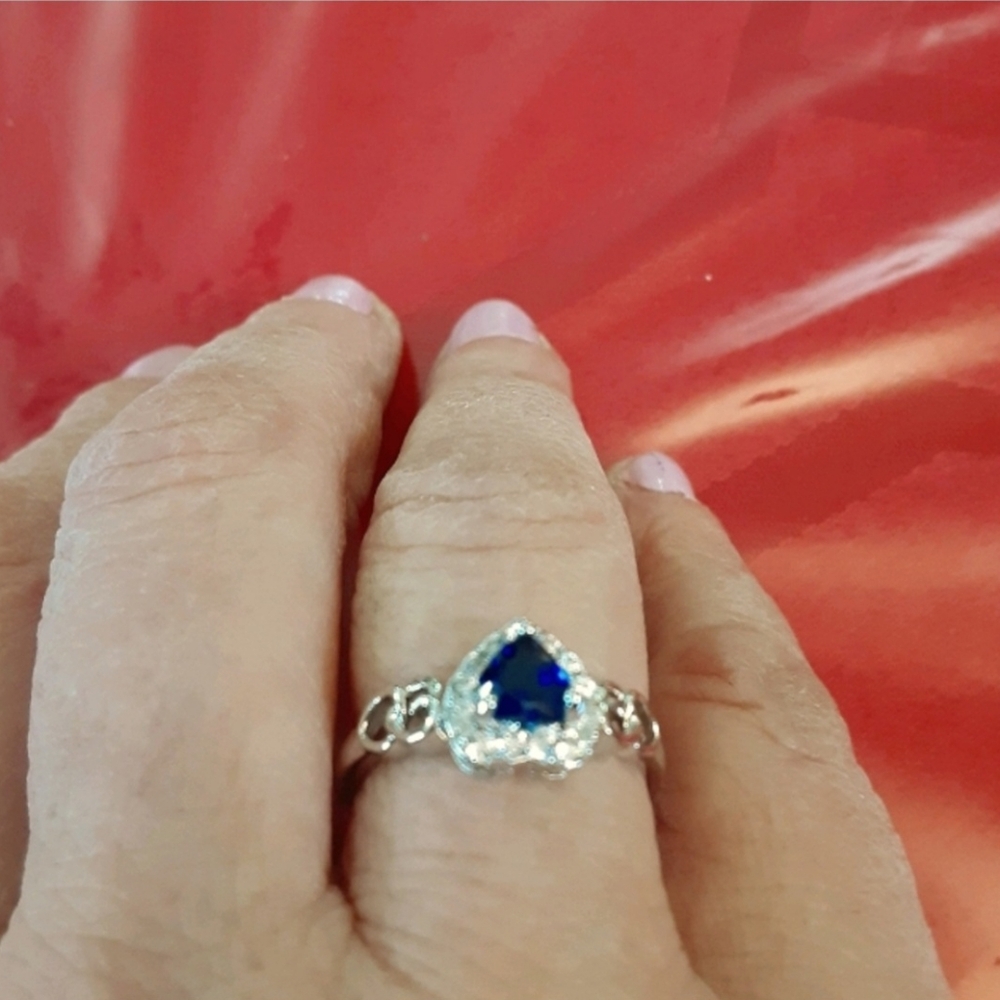 Ring sterling silver plated sapphire color